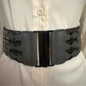 Gray PU leather elastic waistband belt with hematite tone details